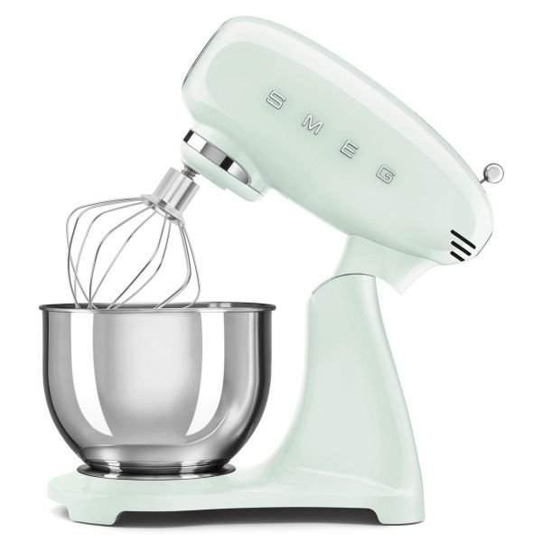 Smeg SMF05PGEU 4.8L 800W